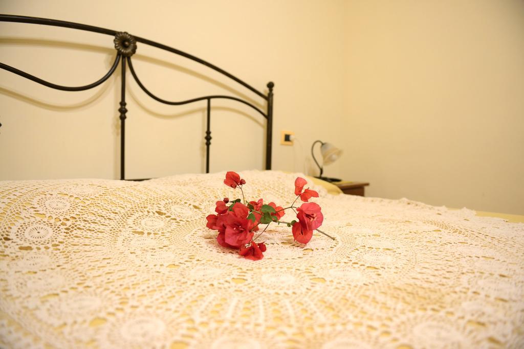 B&B Villa Lucia Mesagne Ruang foto