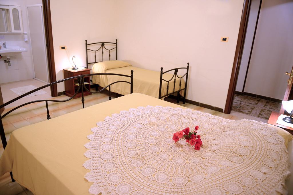 B&B Villa Lucia Mesagne Ruang foto